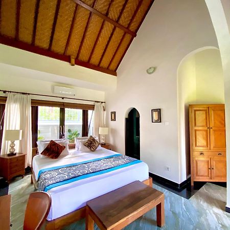 Puri Ayu Hotel Canggu Kültér fotó