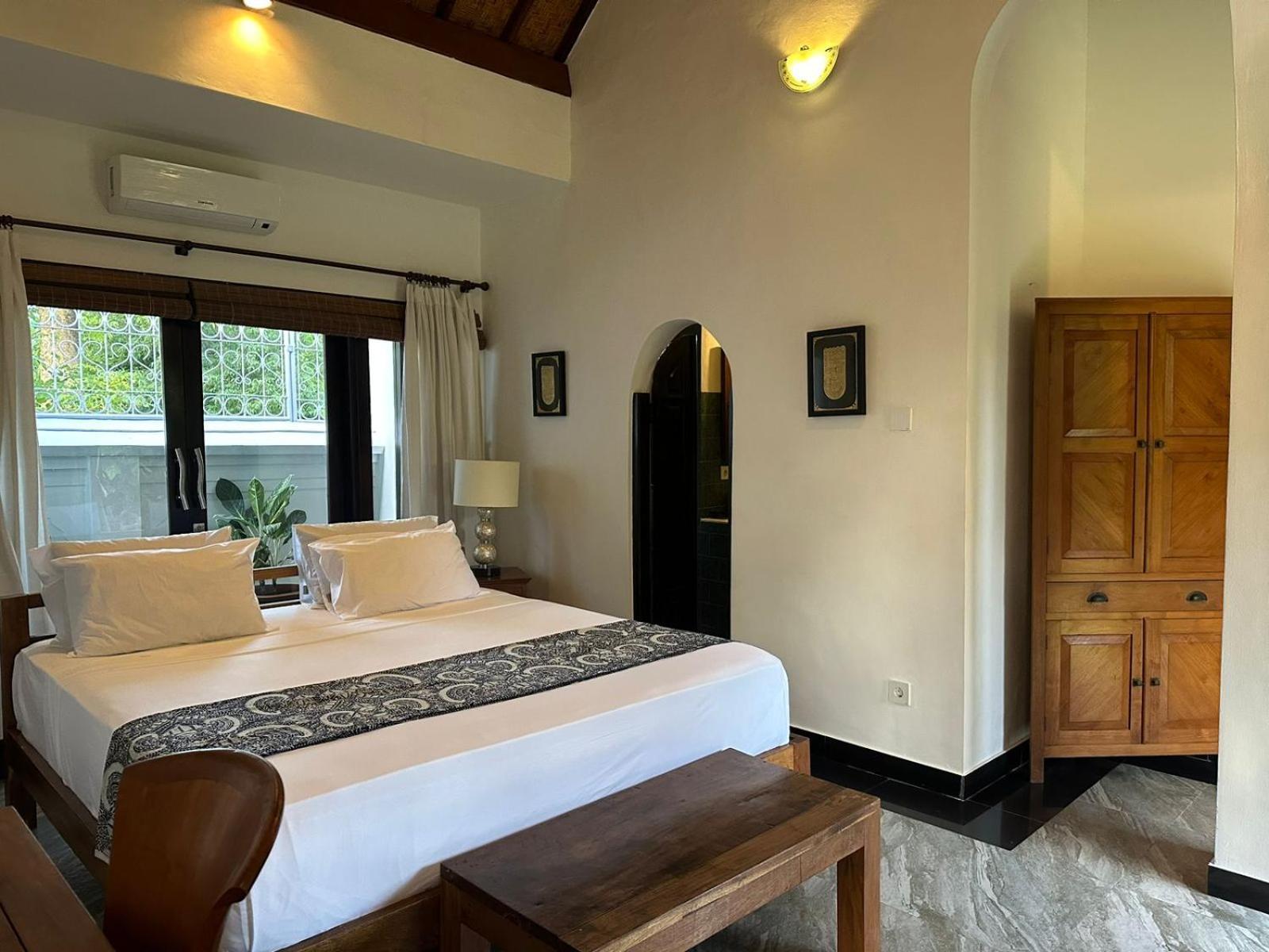 Puri Ayu Hotel Canggu Kültér fotó