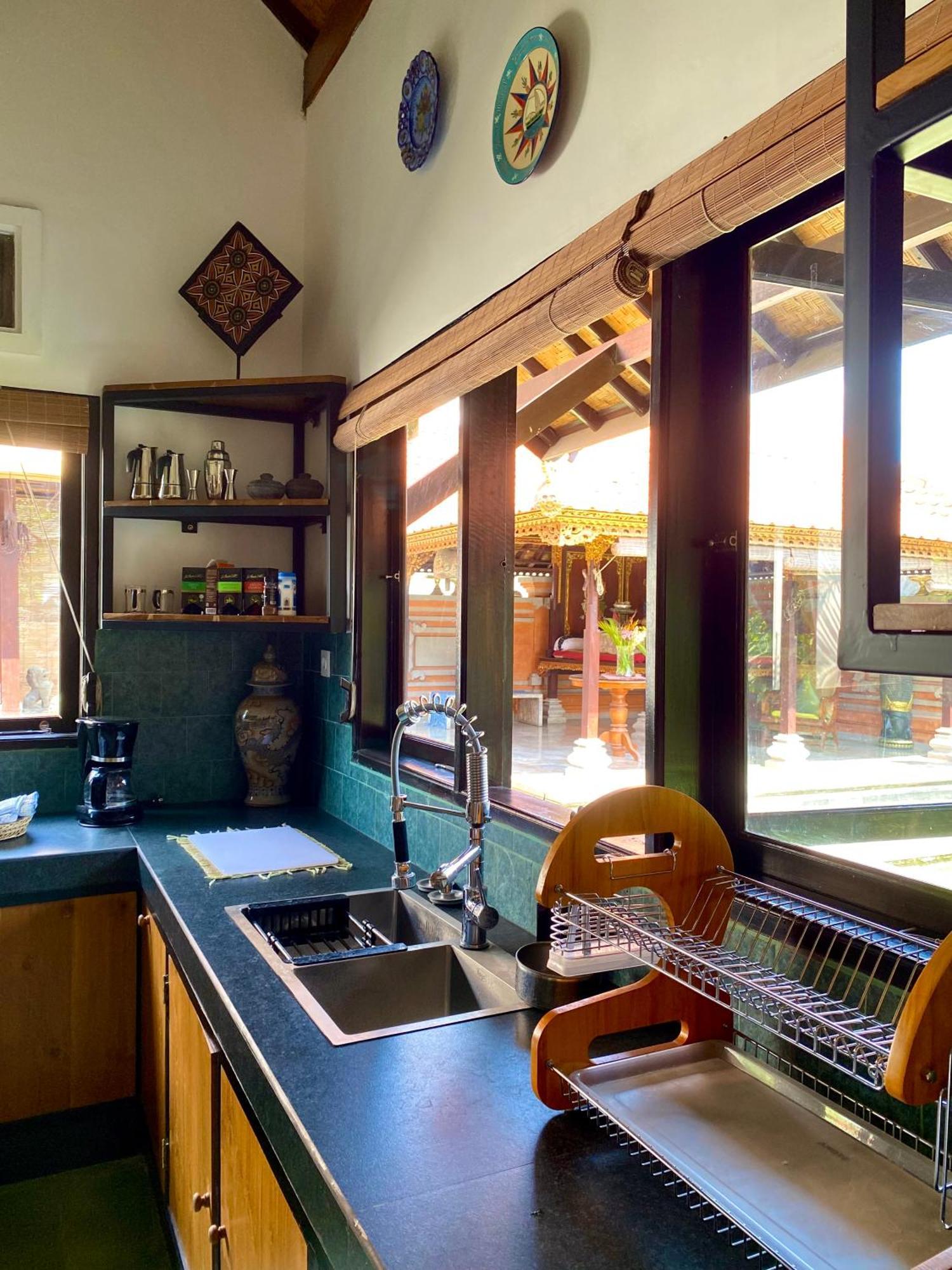 Puri Ayu Hotel Canggu Kültér fotó
