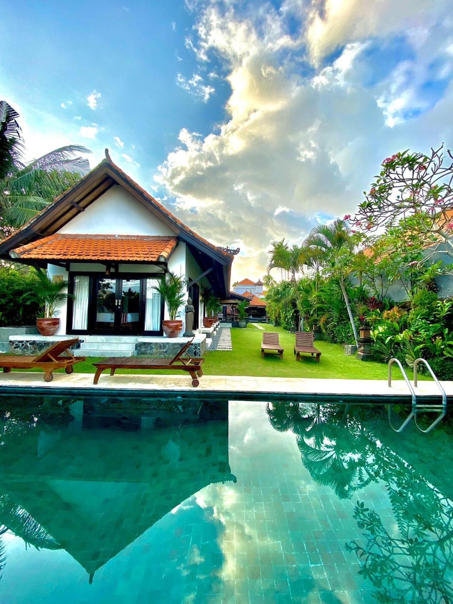 Puri Ayu Hotel Canggu Kültér fotó