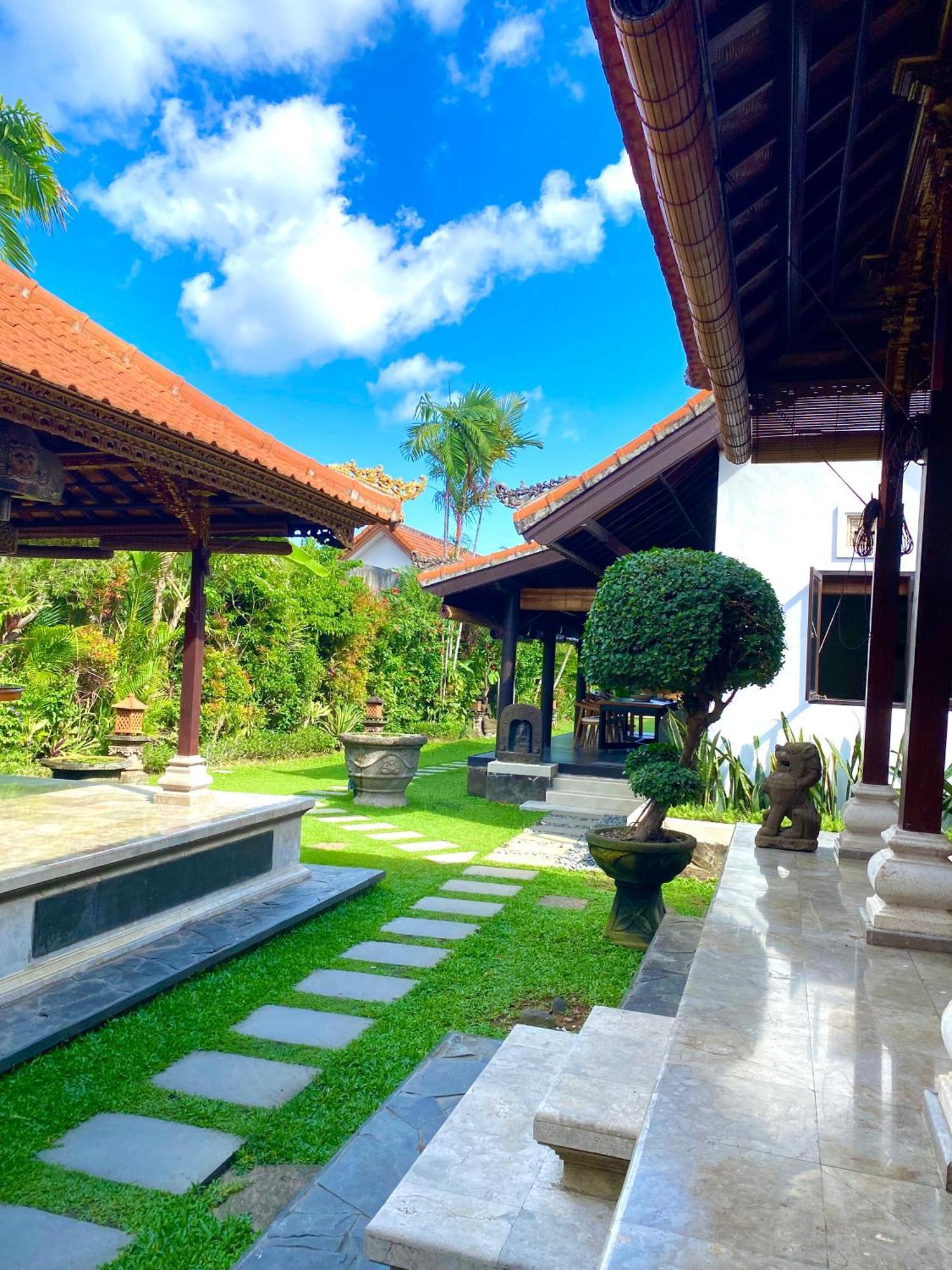 Puri Ayu Hotel Canggu Kültér fotó