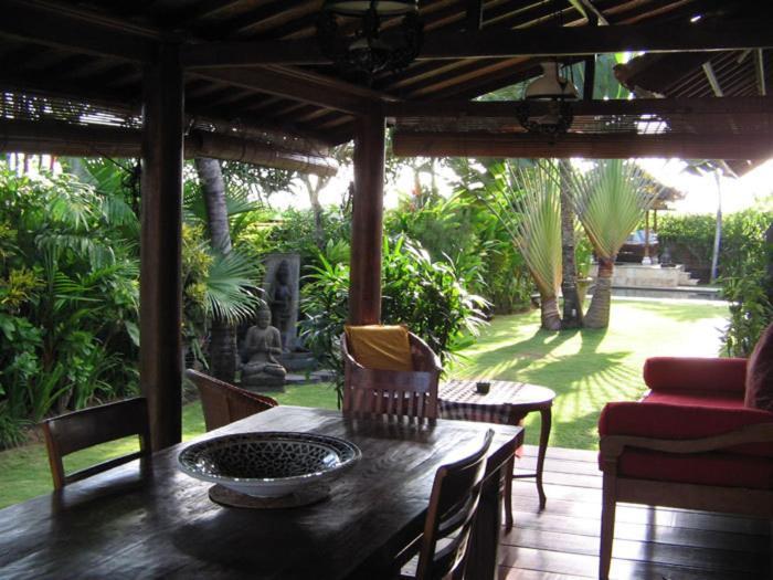 Puri Ayu Hotel Canggu Kültér fotó