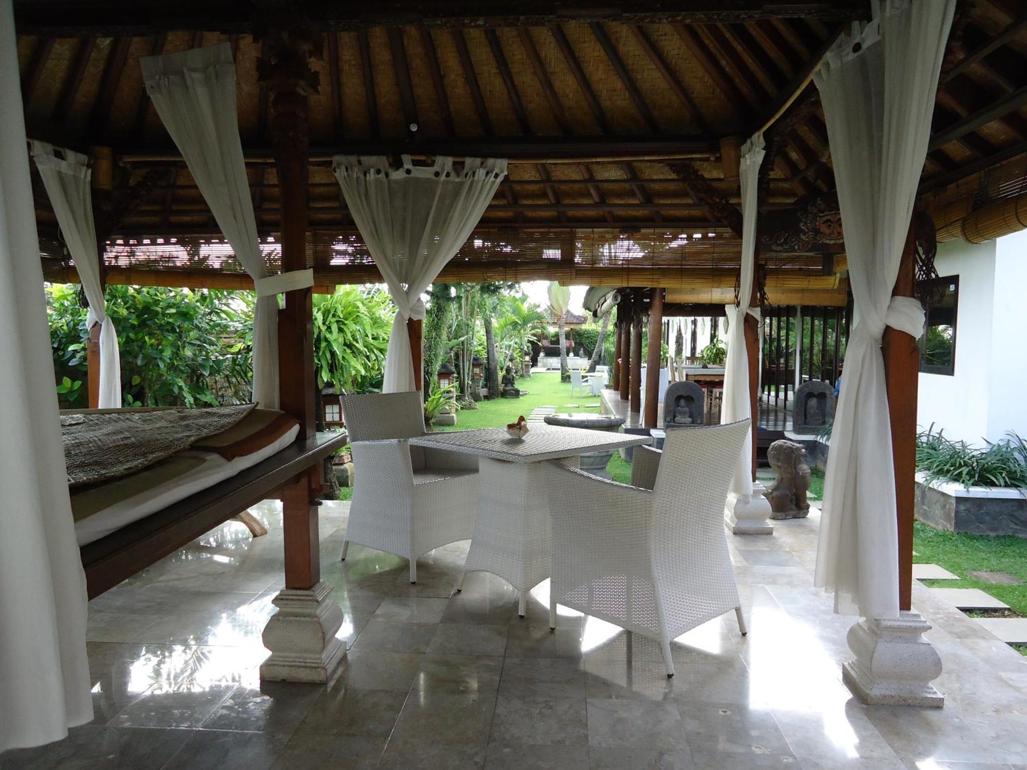Puri Ayu Hotel Canggu Szoba fotó
